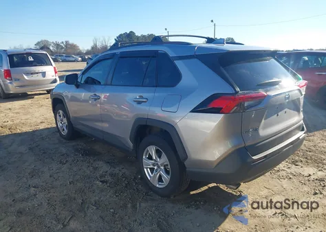 2020 Toyota Rav4 Xle z USA, uszkodzony, nr VIN 2T3W1RFV7LC055092